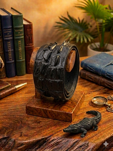  Black crocodile leather belt